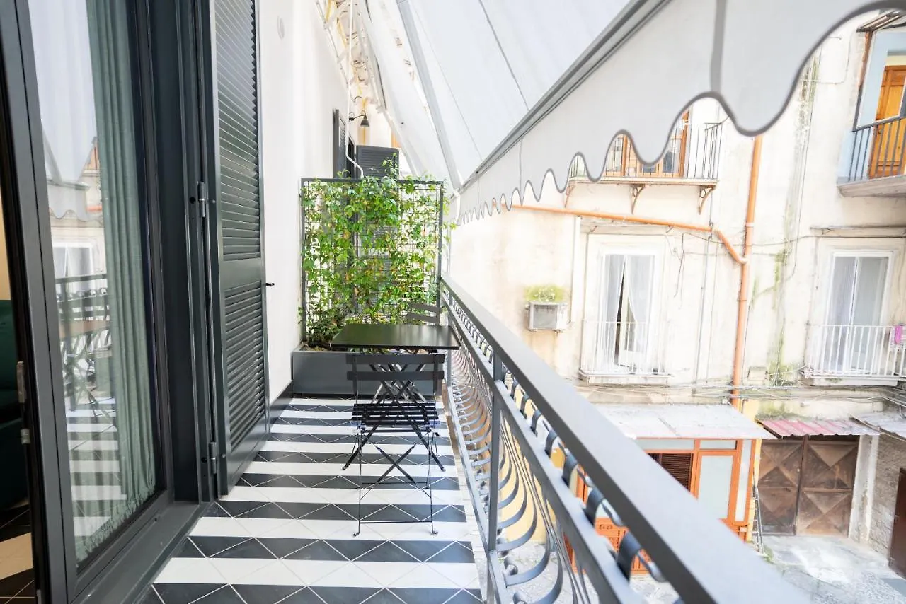 Pulcinella Suite Naples
