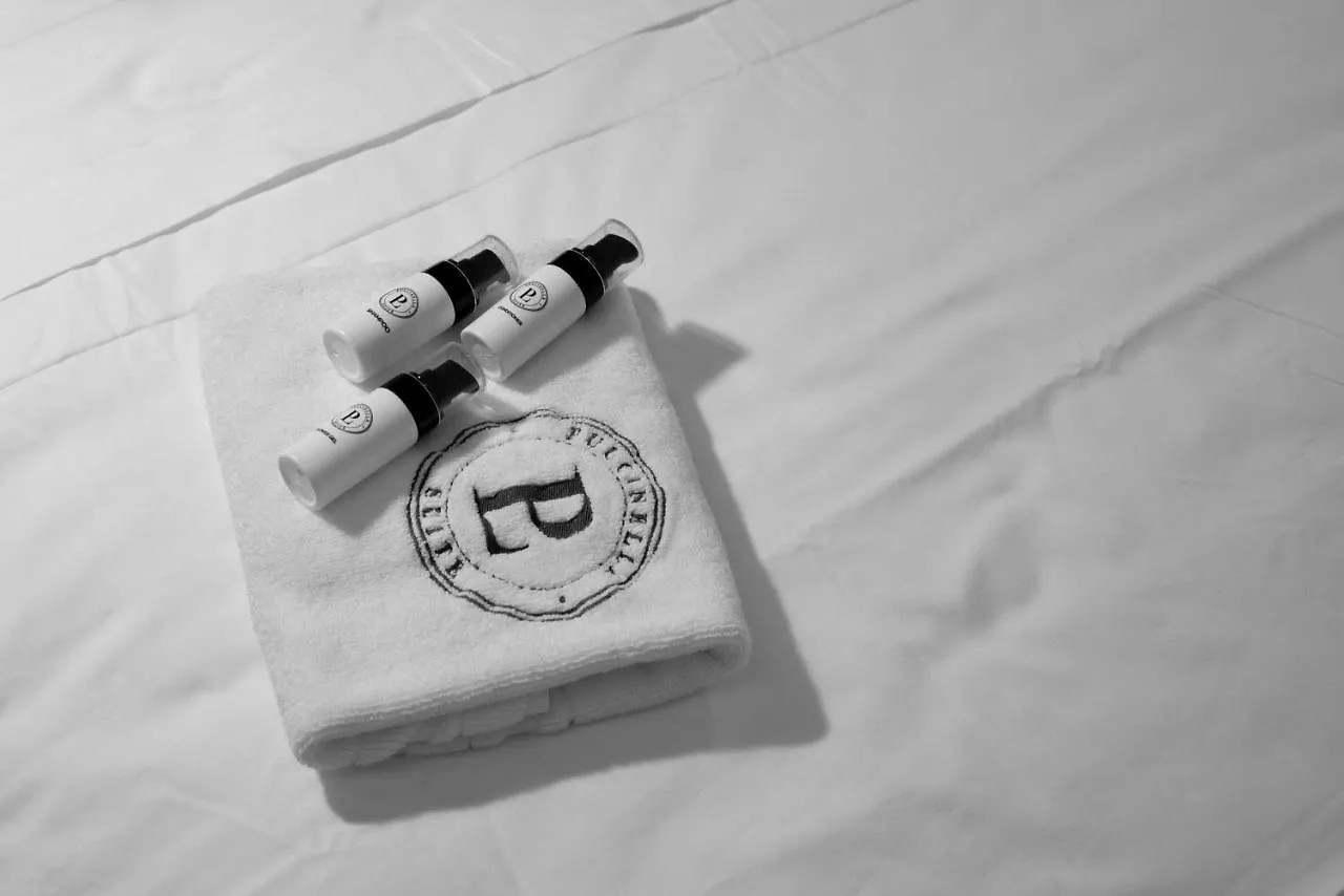 Pulcinella Suite Naples