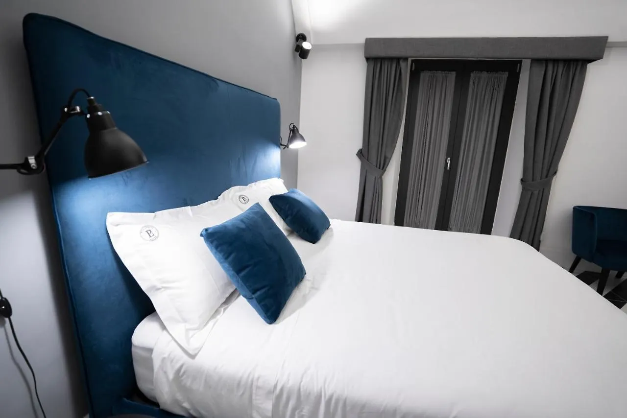 Pulcinella Suite Naples Bed & Breakfast