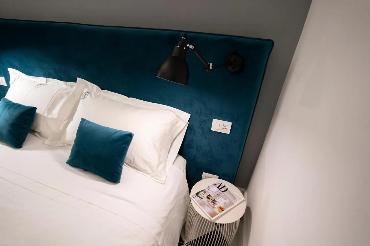 Pulcinella Suite Naples 0*,  Italy